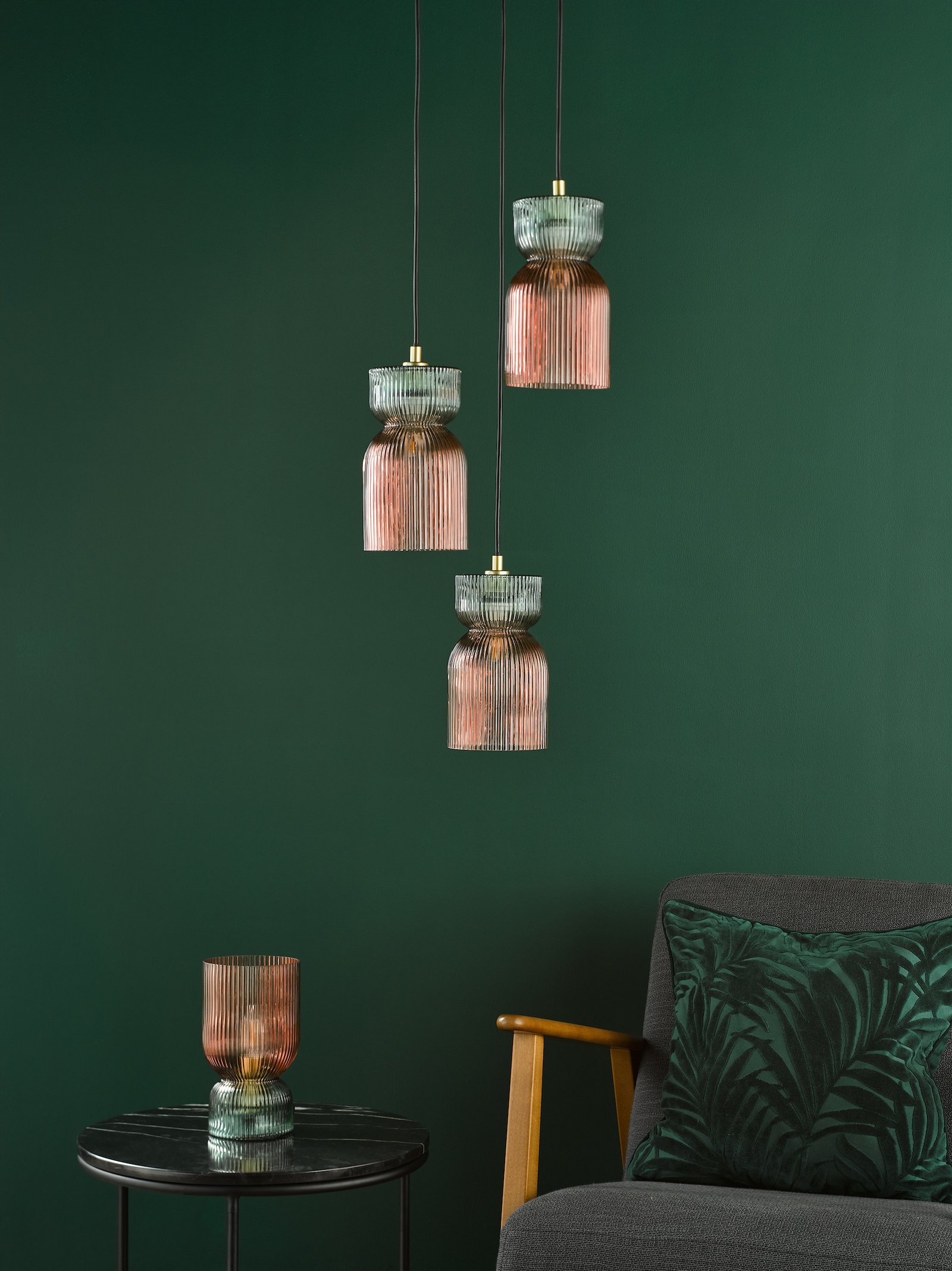 Rhubarb Table Lamp in Pink and Green Ribbed Glass - Image 10