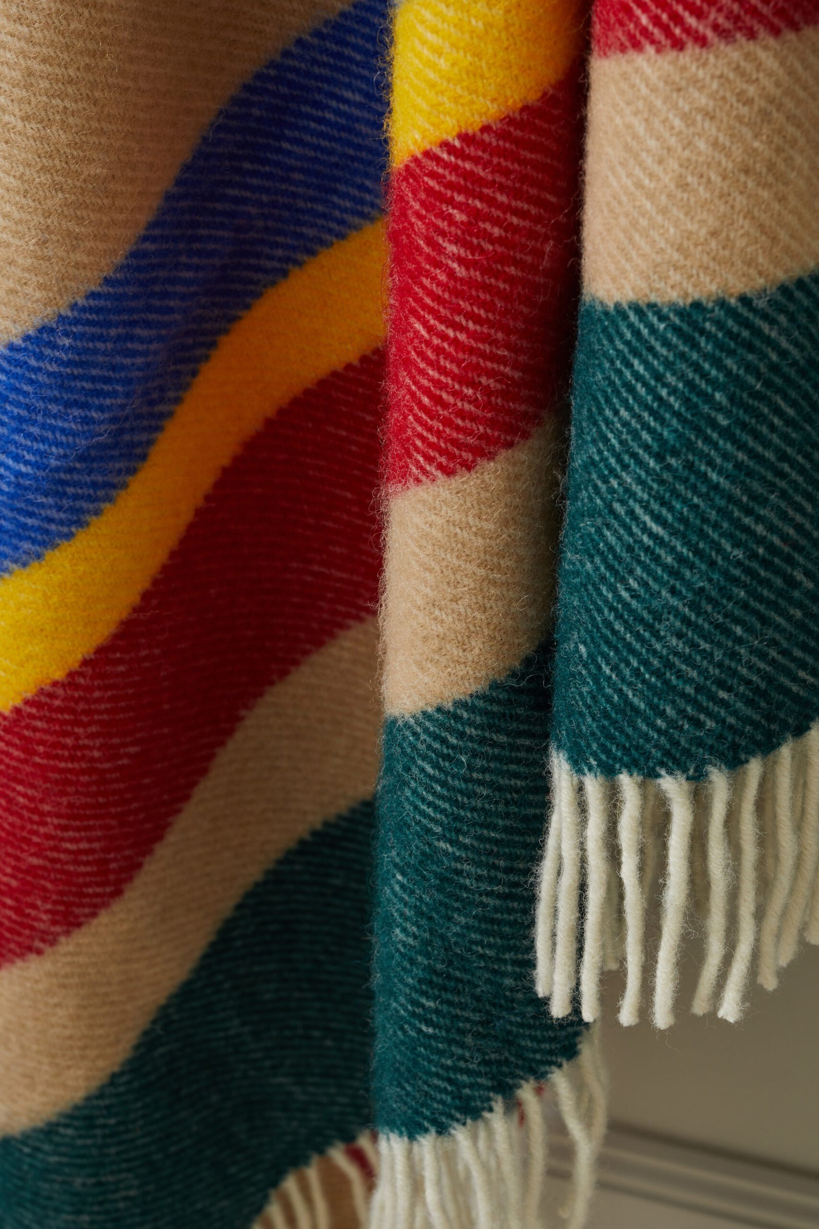 Alaska Stripe Pop Pure New Wool Throw (130cm x 183cm) - Image 4