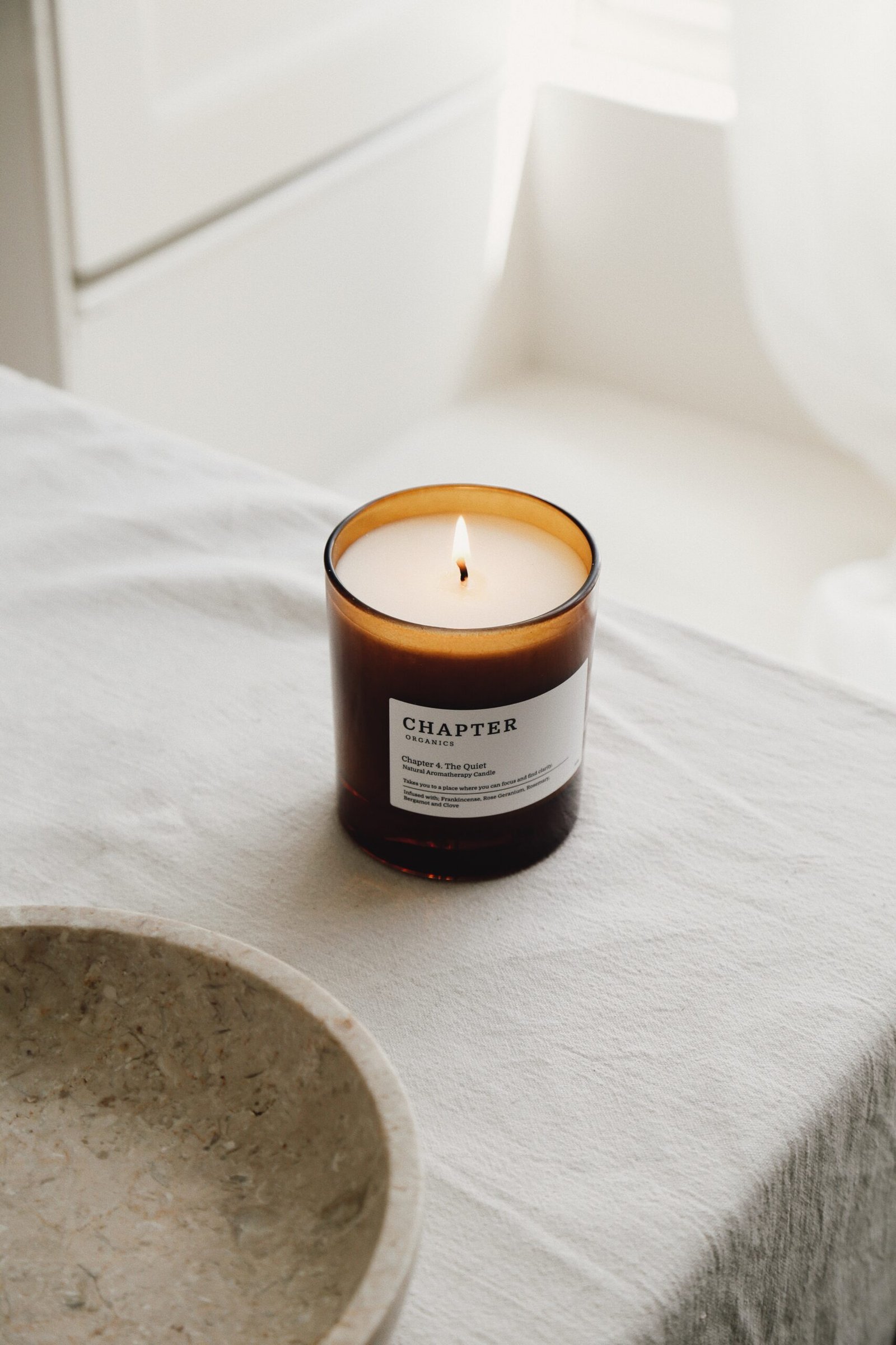Chapter Organics Aromatherapy Candle 'The Quiet' (300g) - Image 3